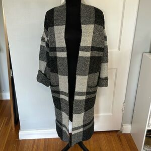 Black gray long sleeve cardigan